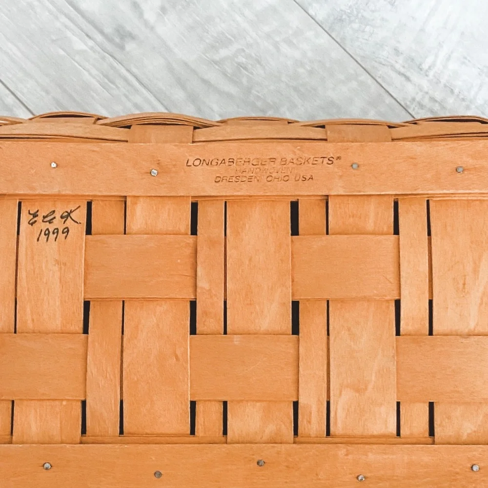 Longaberger Gathering Pantry Basket with protector